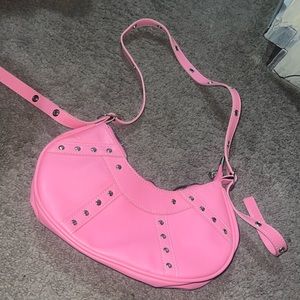 pink purse ..